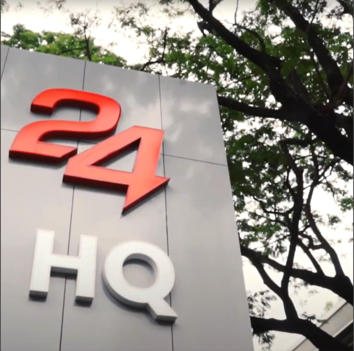 24 Solution Group sign
